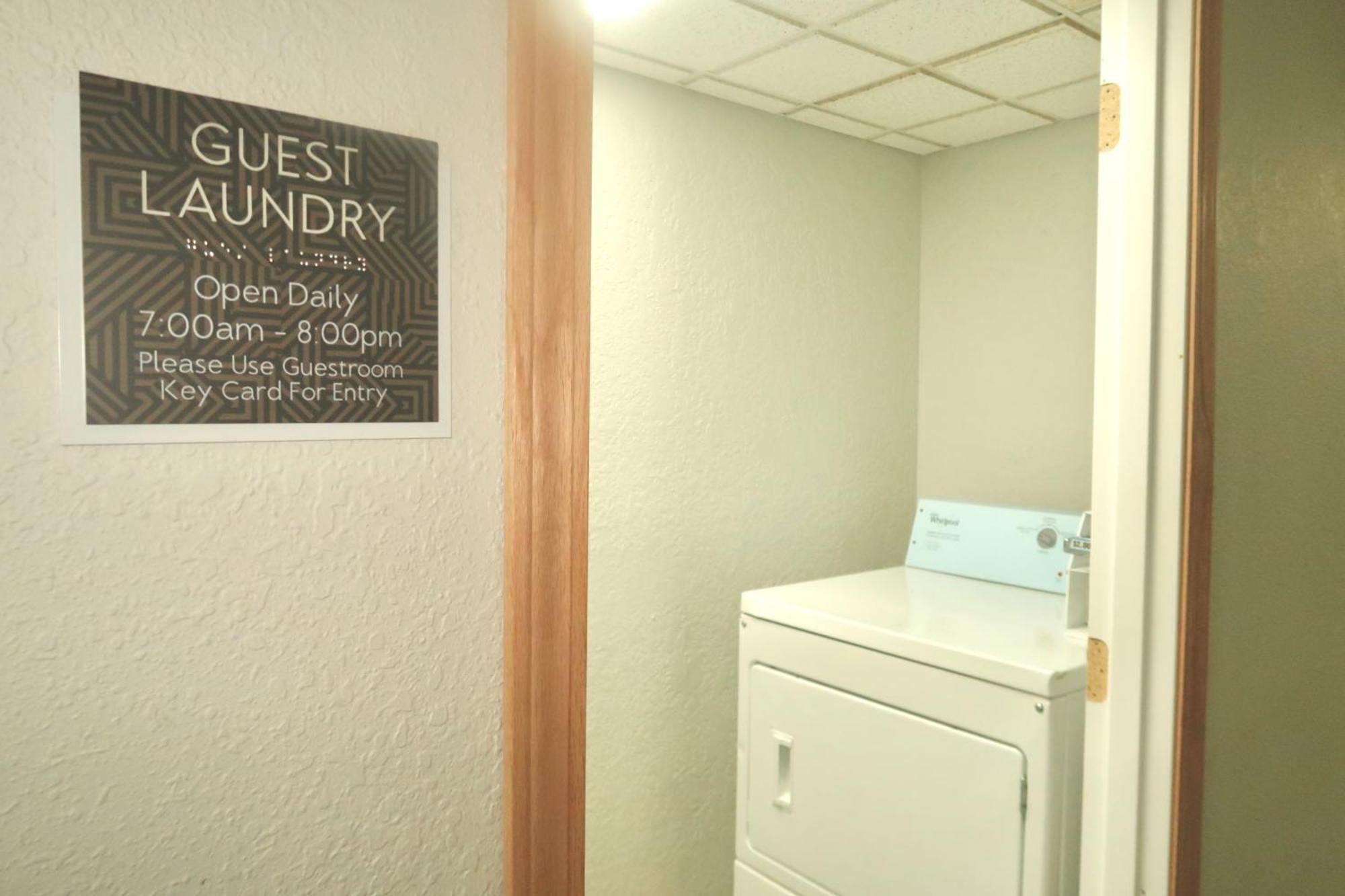 Motel 6 Elkhart, In エクステリア 写真