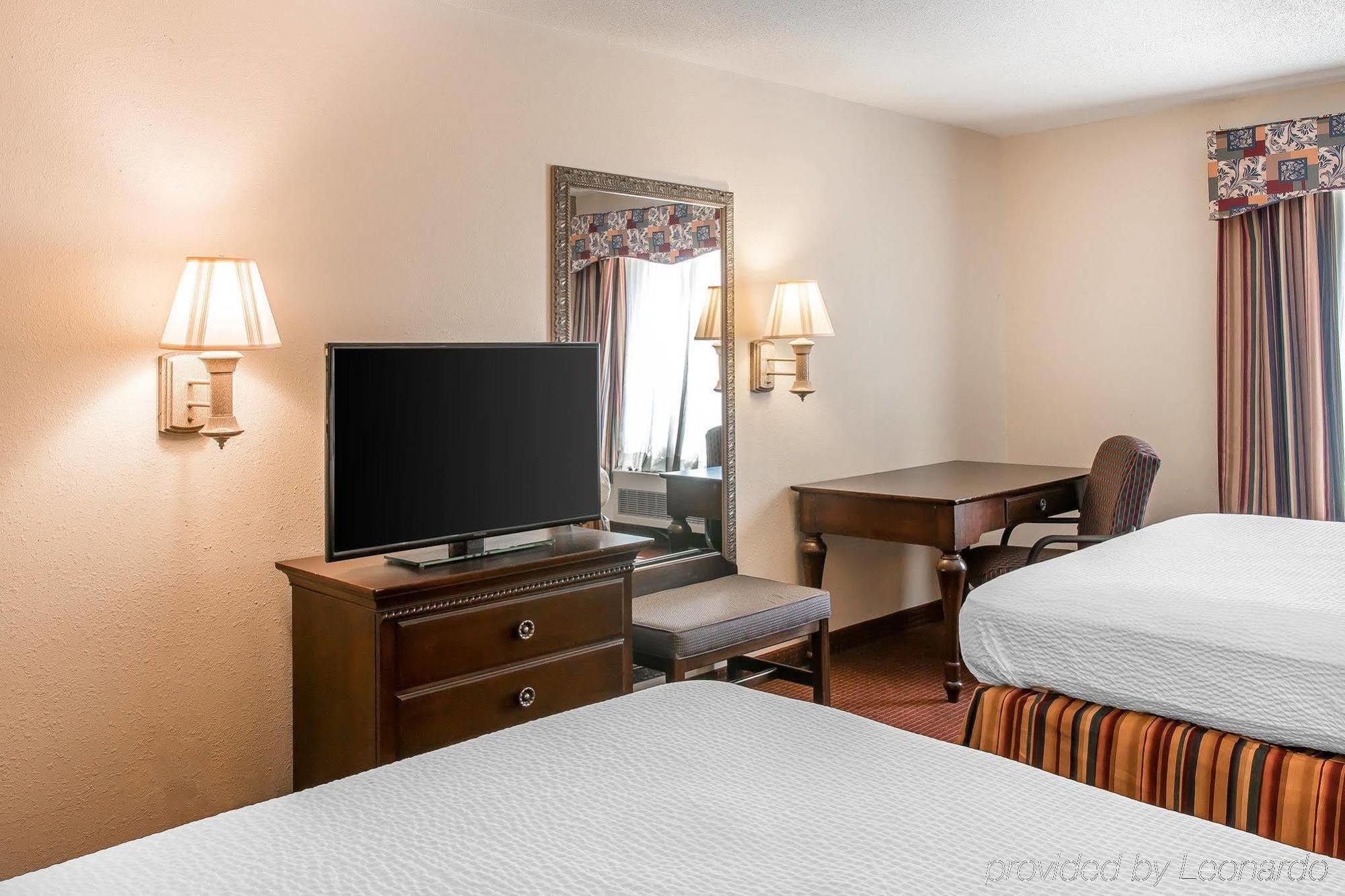 Motel 6 Elkhart, In エクステリア 写真