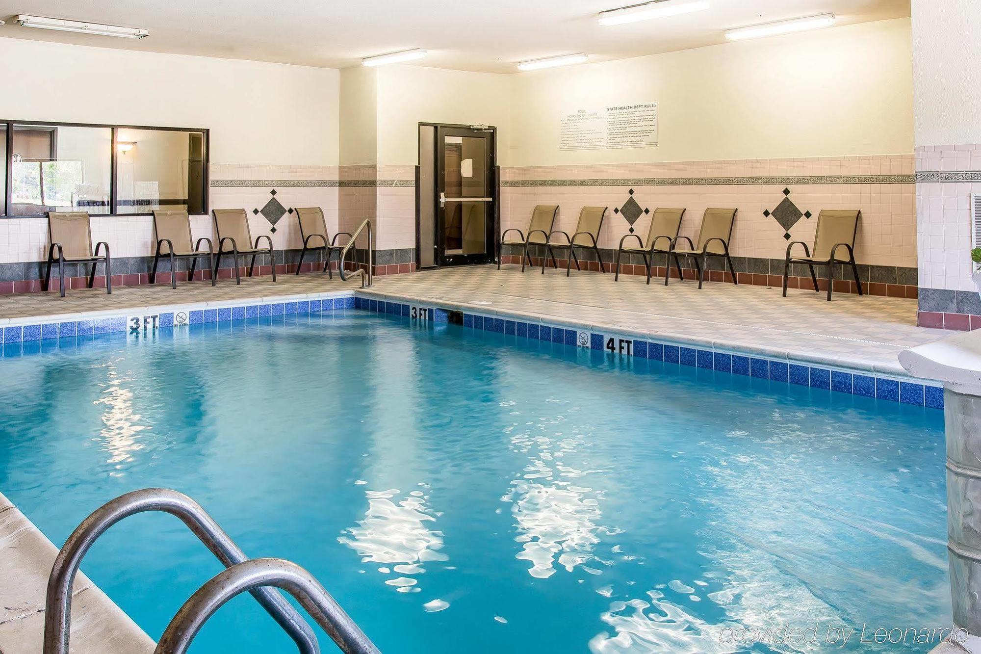 Motel 6 Elkhart, In エクステリア 写真
